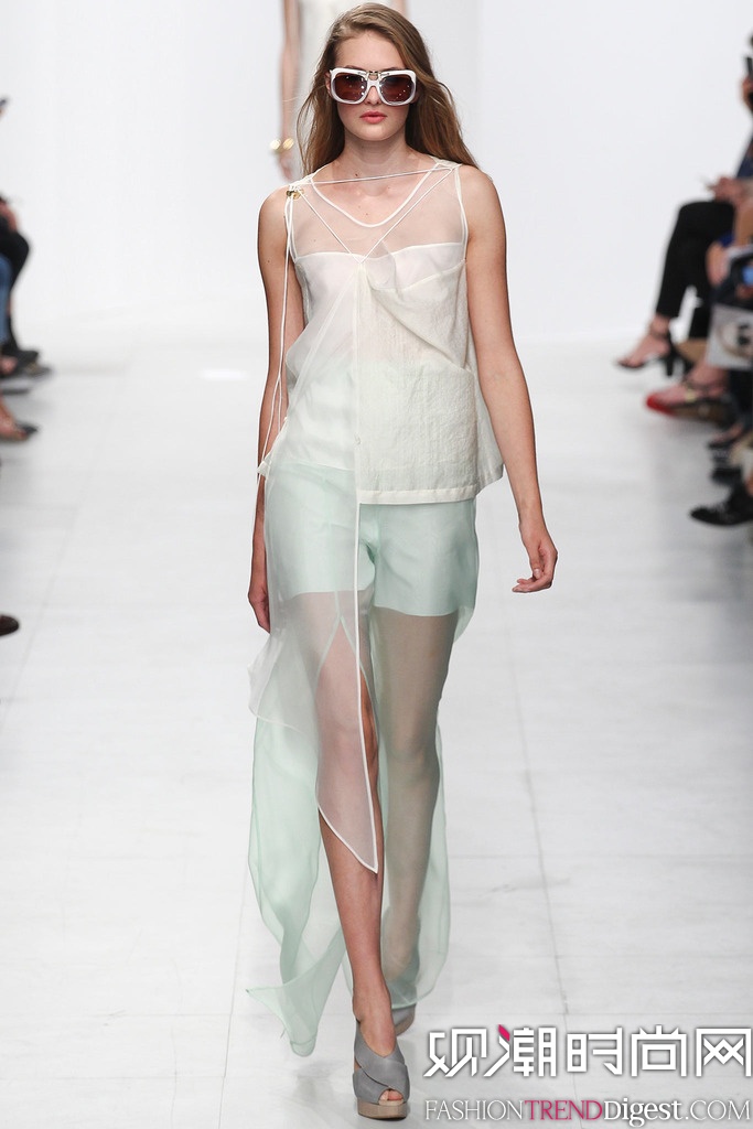 Chalayan   2014贺ʱװܸͼƬ