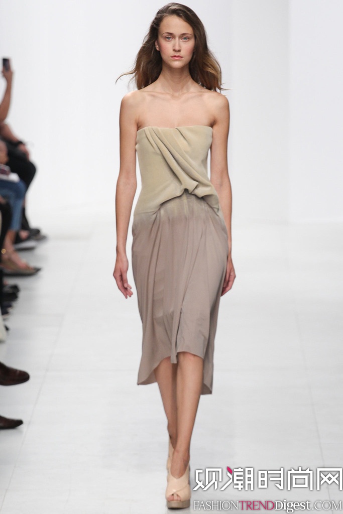 Chalayan   2014贺ʱװܸͼƬ