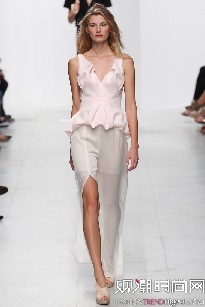 Chalayan   2014贺ʱװܸͼƬ