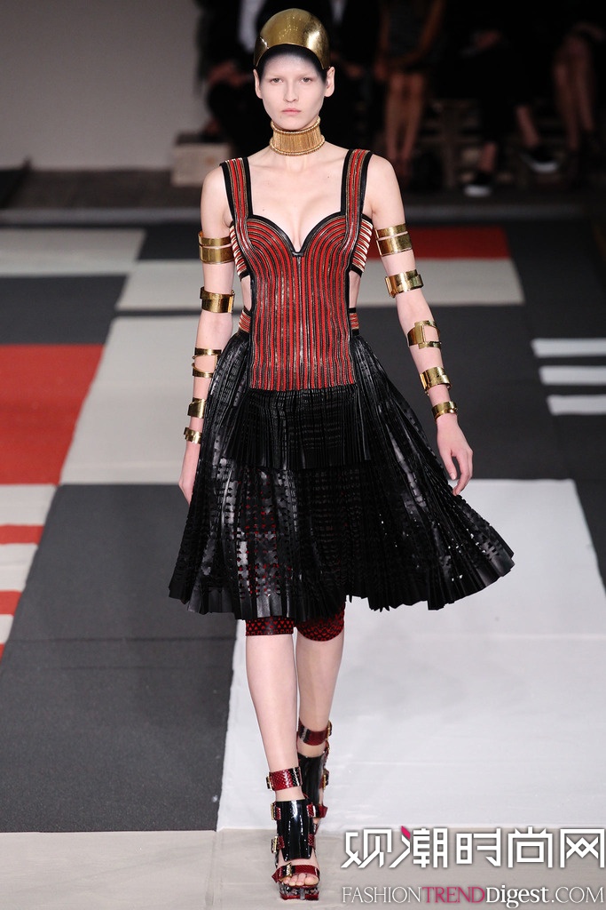 Alexander McQueen   2014贺ʱװܸͼƬ