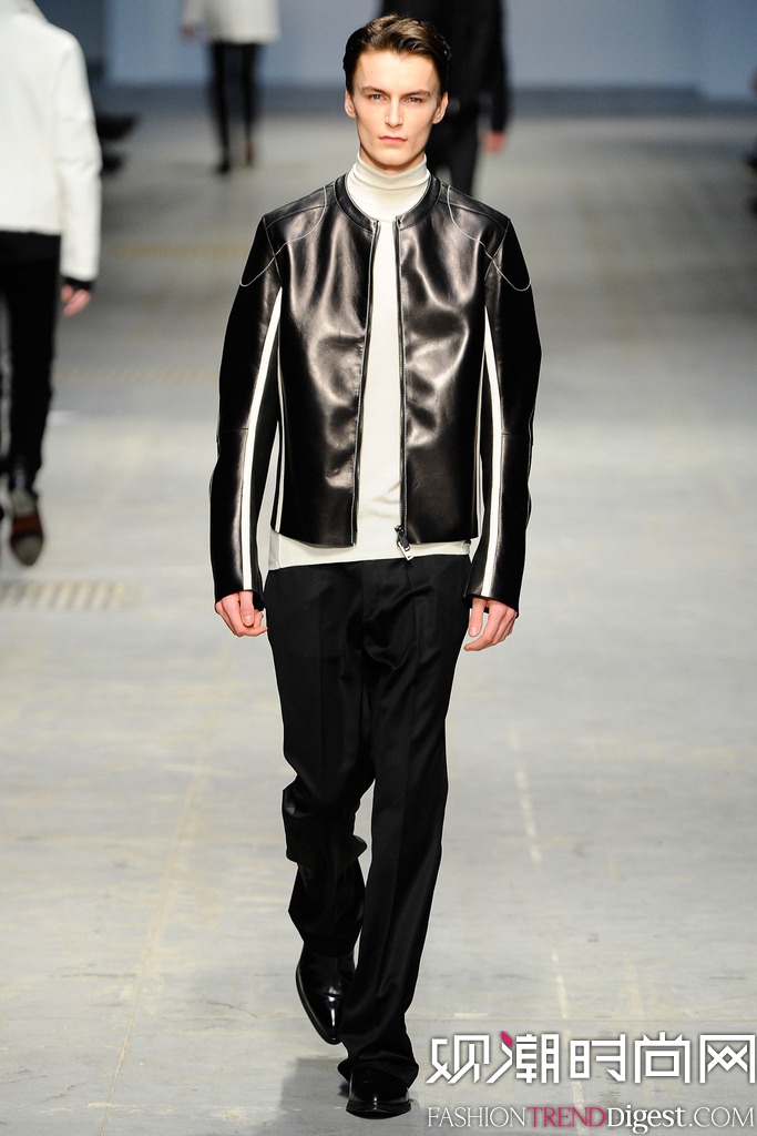 Costume National 2014ﶬmbDƬ