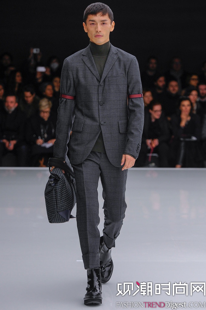 Z ZEGNA 2014괺װܡMODһľִͼƬ