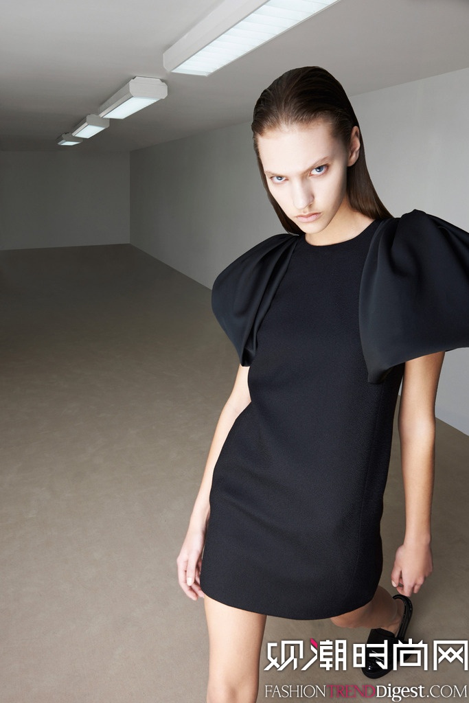 Giambattista Valli l2014ŮbϵLOOKBOOKDƬ