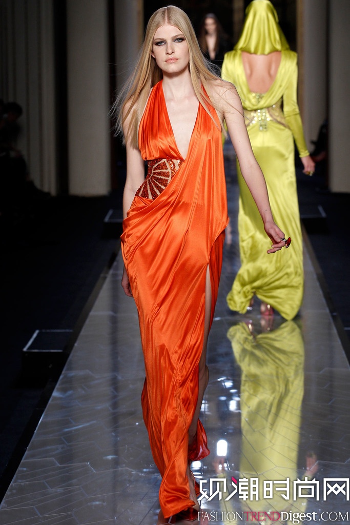 Atelier Versace 2014ʱװܴĸ߶㳡ͼƬ