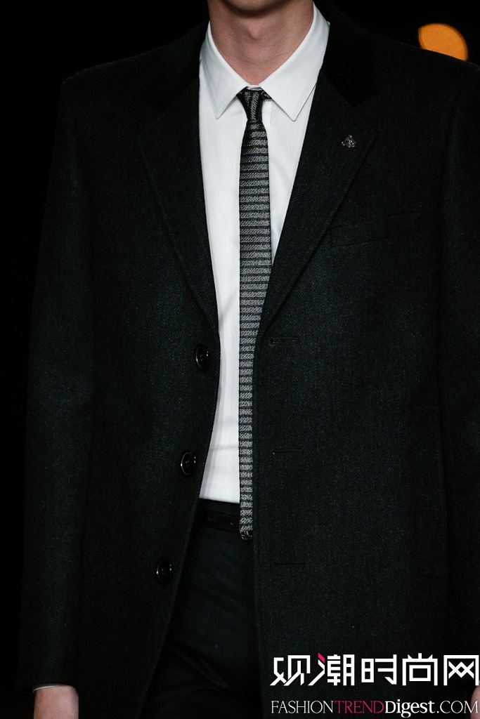 Saint Laurent 2014�ﶬ������װ���㳡����ͼƬ