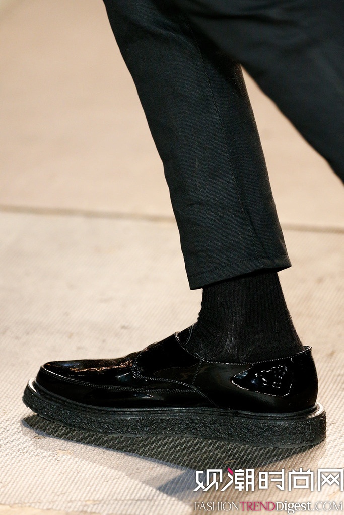 Saint Laurent 2014�ﶬ������װ���㳡����ͼƬ