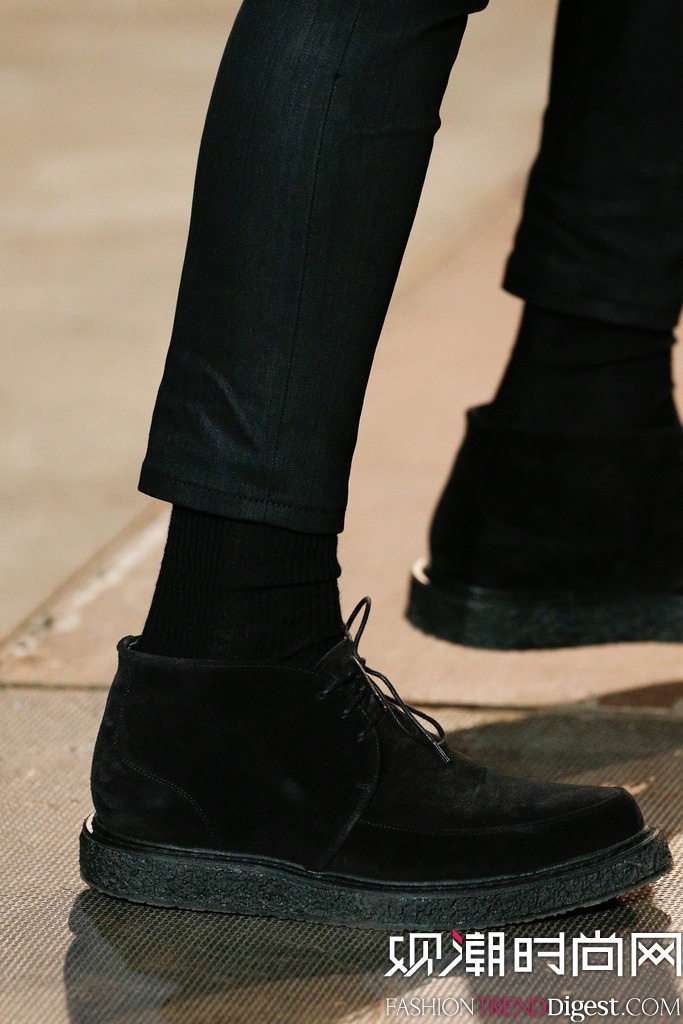 Saint Laurent 2014�ﶬ������װ���㳡����ͼƬ