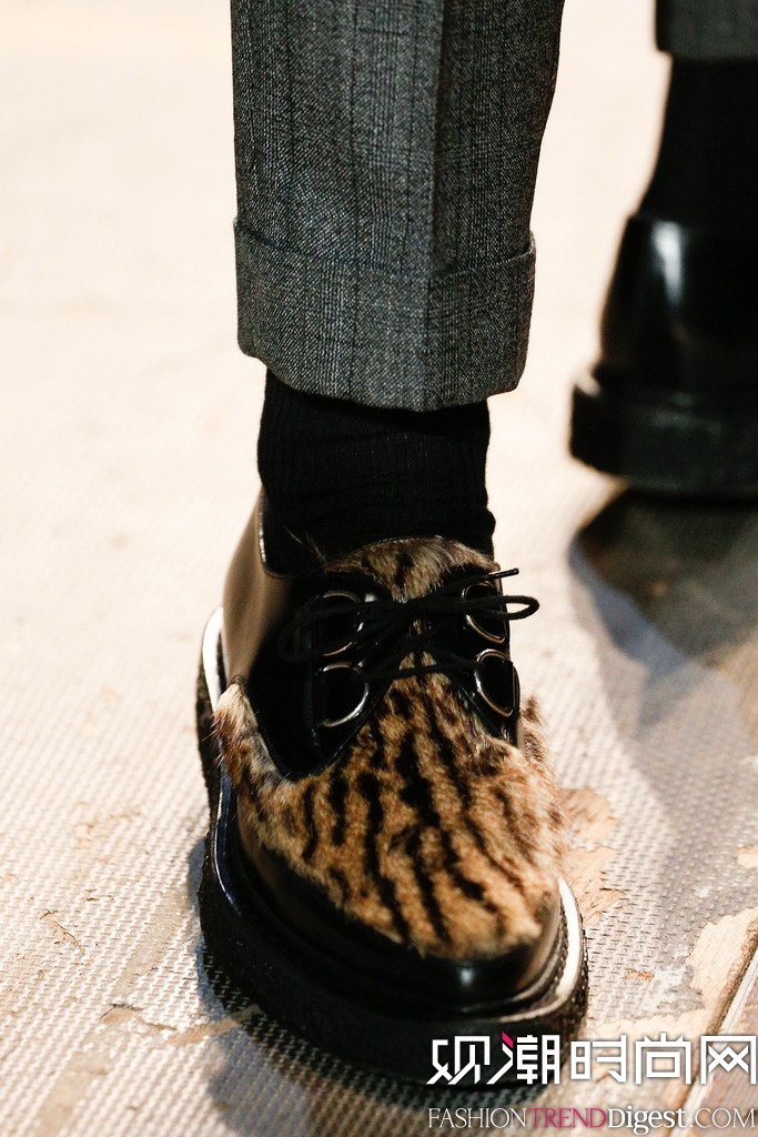 Saint Laurent 2014�ﶬ������װ���㳡����ͼƬ