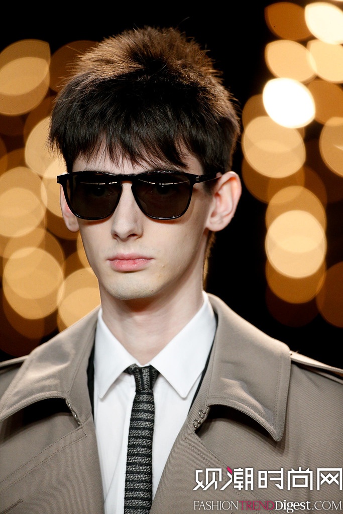 Saint Laurent 2014�ﶬ������װ���㳡����ͼƬ