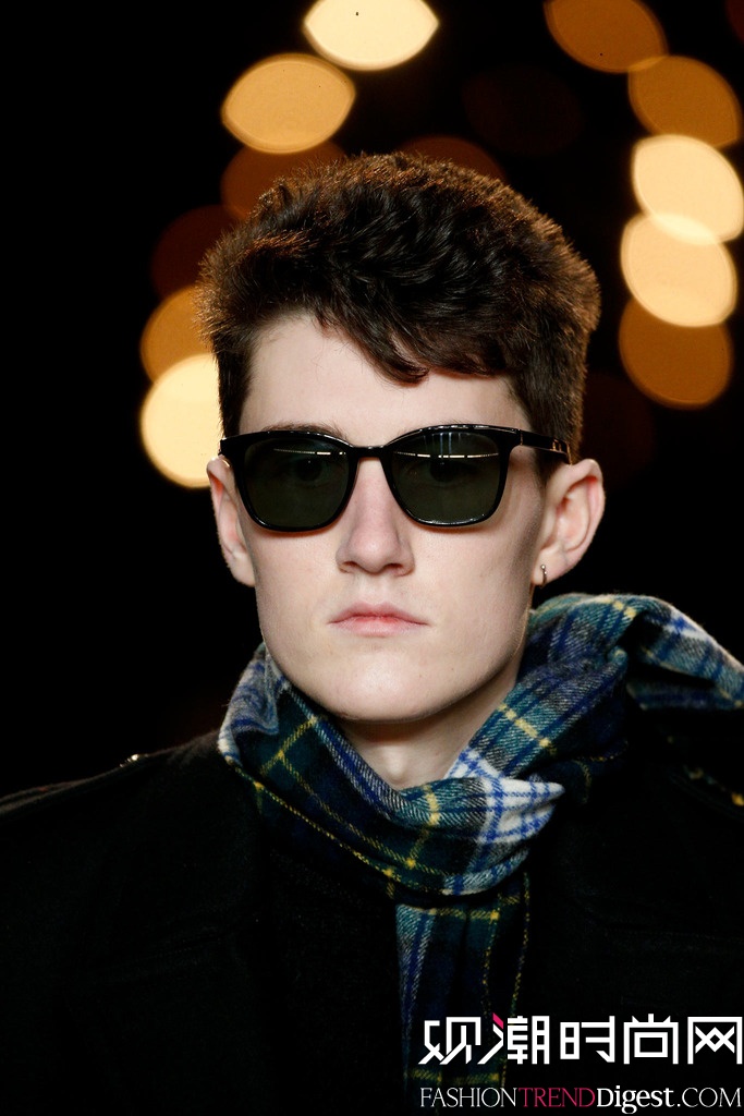Saint Laurent 2014�ﶬ������װ���㳡����ͼƬ