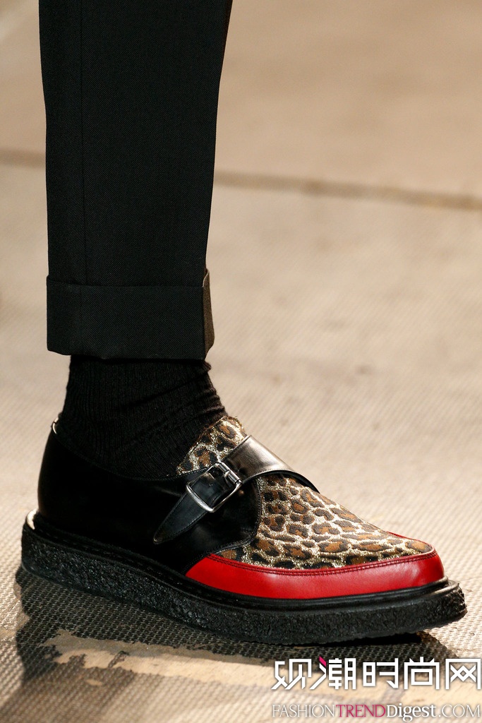 Saint Laurent 2014�ﶬ������װ���㳡����ͼƬ