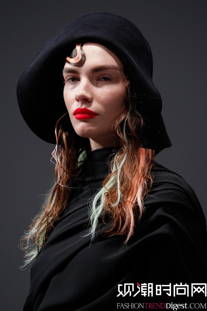 Schiaparelli 2014���İ���ʱװ�ܸ߶��㳡����ͼƬ