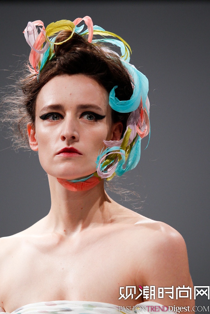 Schiaparelli 2014���İ���ʱװ�ܸ߶��㳡����ͼƬ