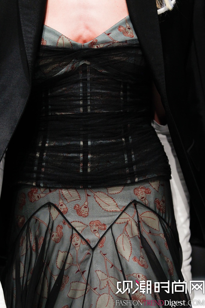 Schiaparelli 2014���İ���ʱװ�ܸ߶��㳡����ͼƬ