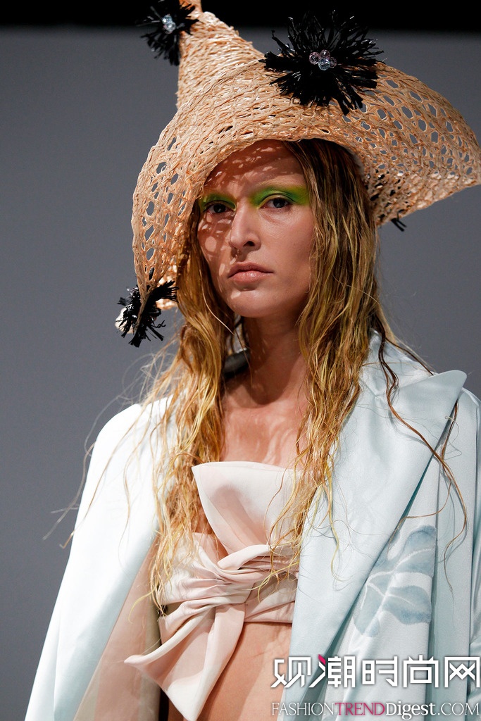 Schiaparelli 2014���İ���ʱװ�ܸ߶��㳡����ͼƬ