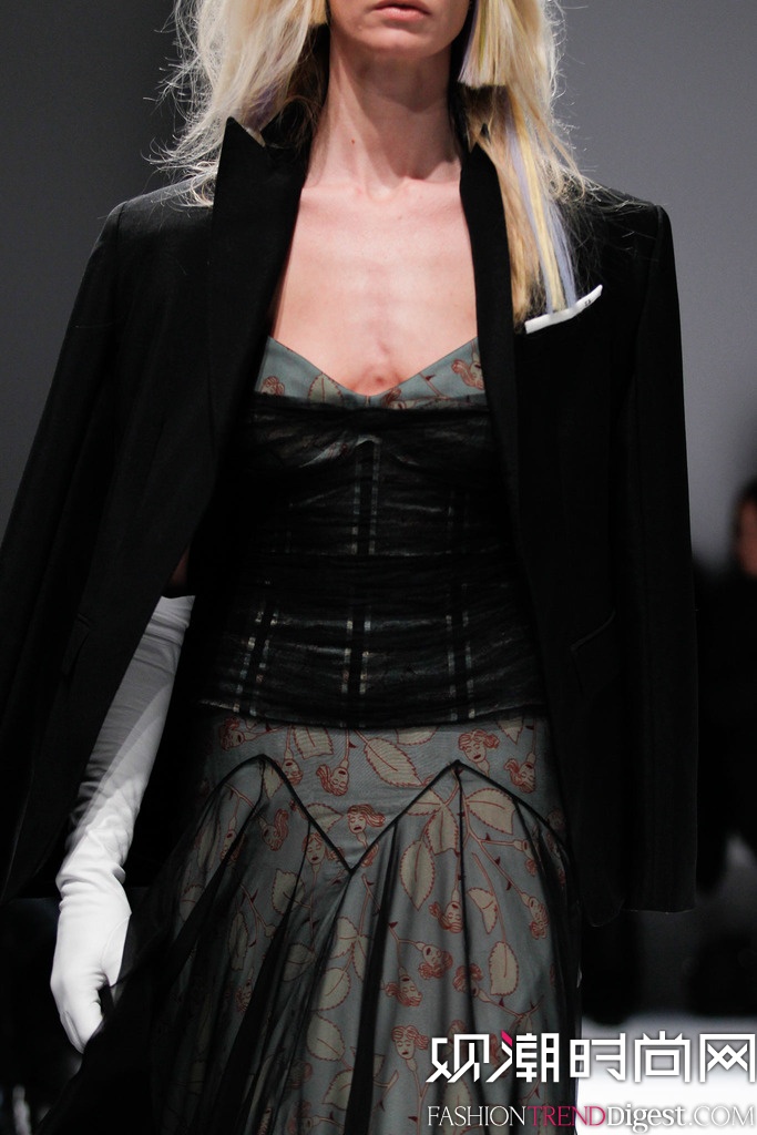 Schiaparelli 2014���İ���ʱװ�ܸ߶��㳡����ͼƬ