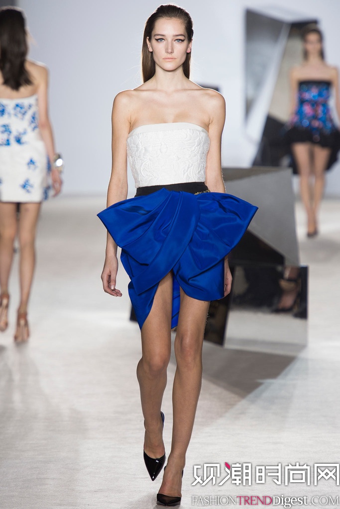 Giambattista Valli 2014İʱװܸ߶㳡ͼƬ