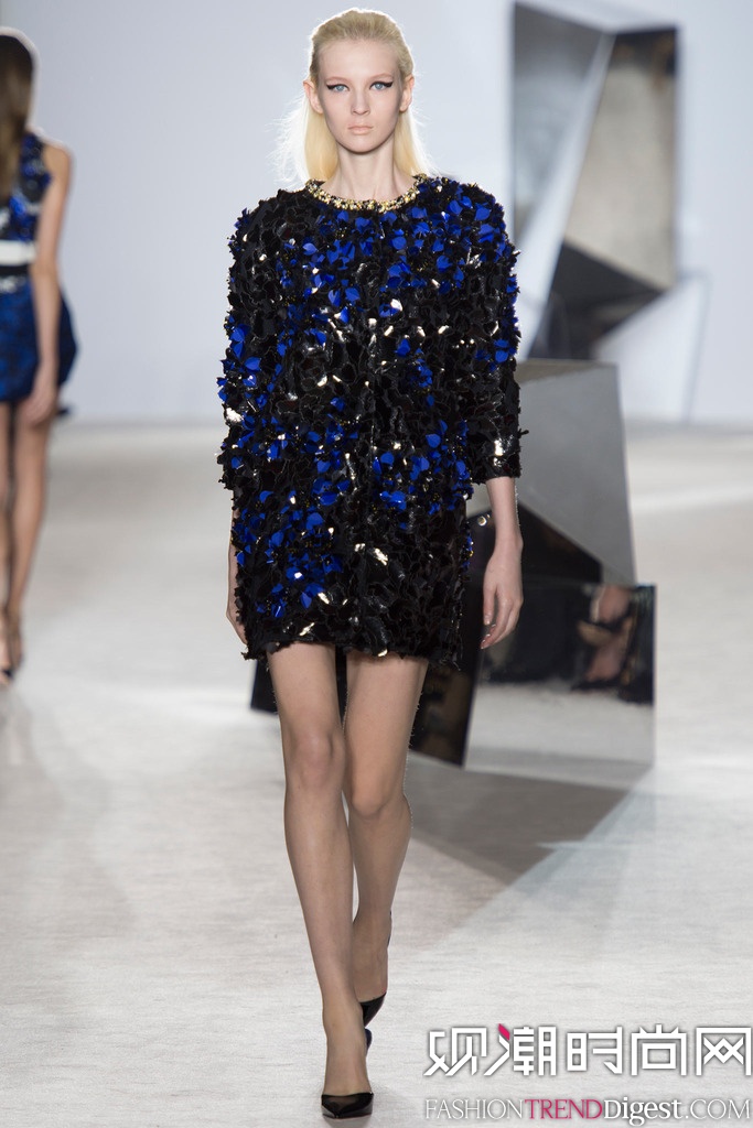 Giambattista Valli 2014İʱװܸ߶㳡ͼƬ