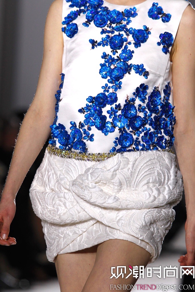 Giambattista Valli 2014İʱװܸ߶㳡ͼƬ