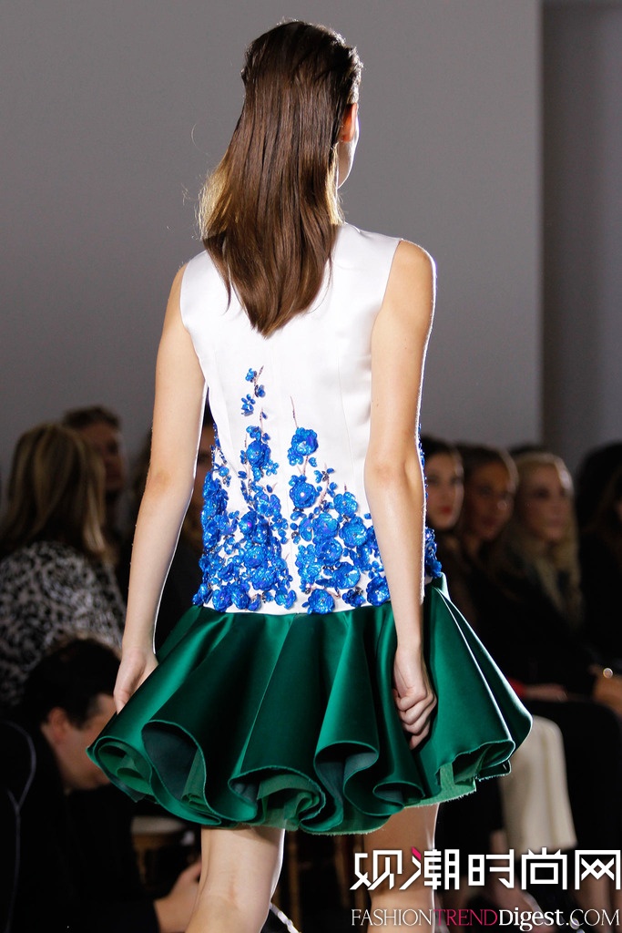 Giambattista Valli 2014İʱװܸ߶㳡ͼƬ