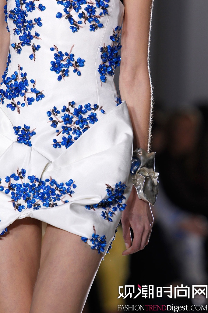 Giambattista Valli 2014İʱװܸ߶㳡ͼƬ