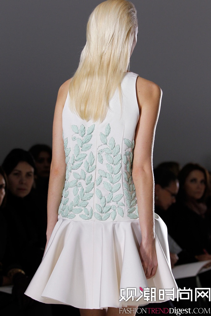 Giambattista Valli 2014İʱװܸ߶㳡ͼƬ