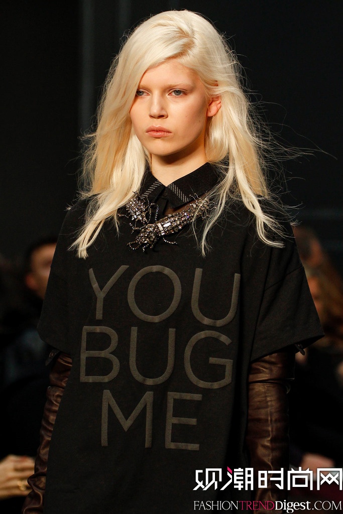 Vera Wang 2014ﶬ~sr(sh)bŮb(chng)DƬ