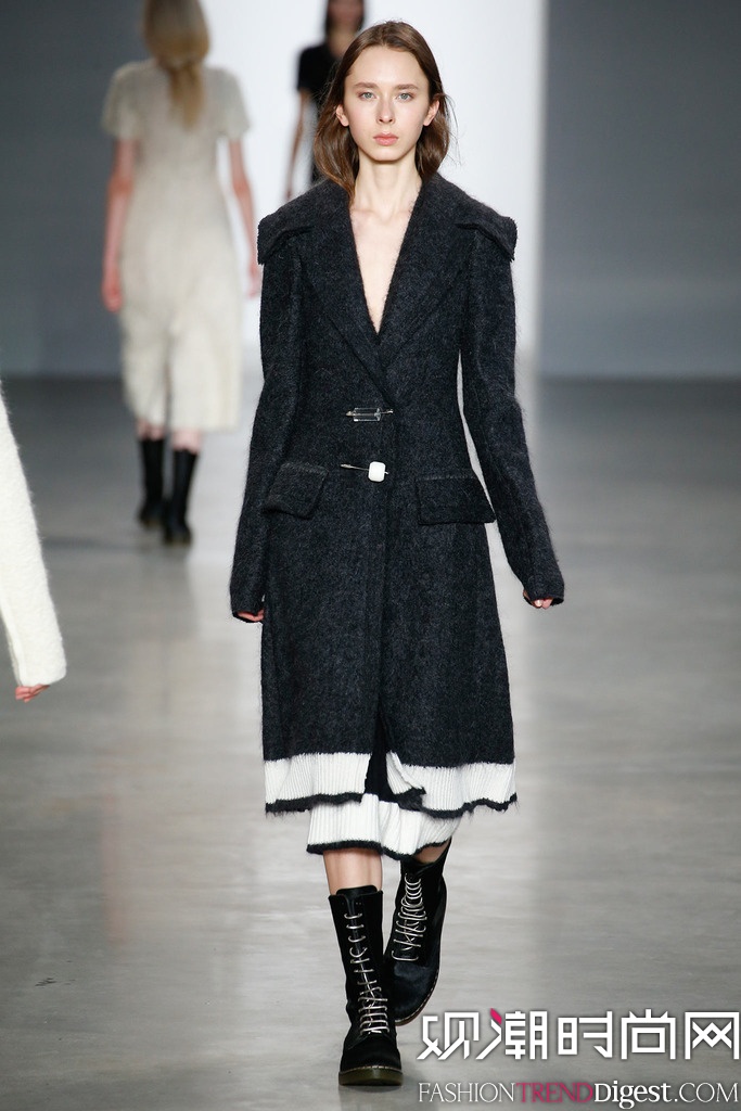 Calvin Klein  2014ﶬ~srbŮbDƬ