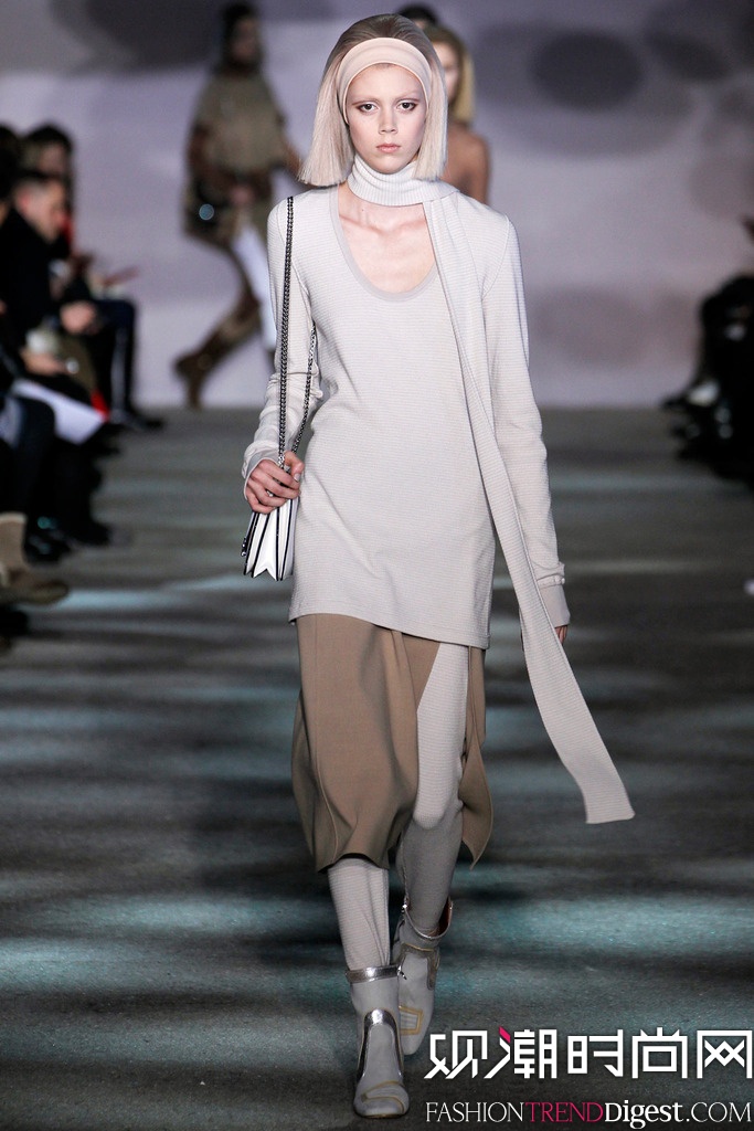 Marc Jacobs  2014ﶬ~srbŮbDƬ