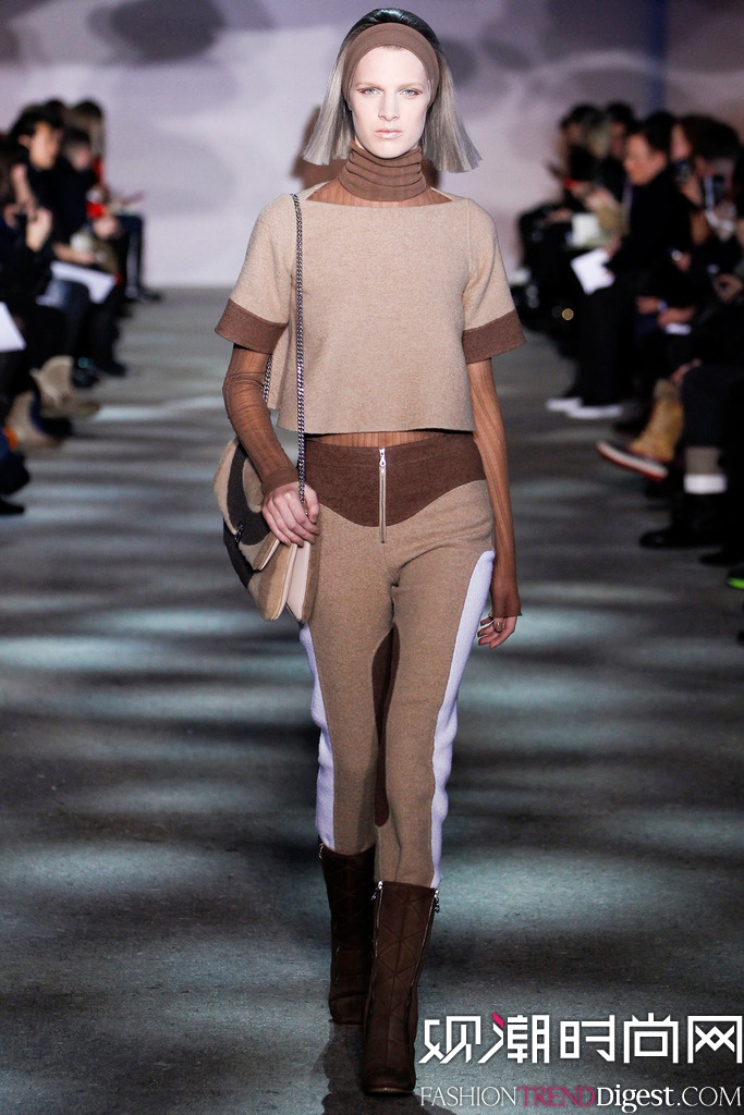 Marc Jacobs  2014ﶬ~sr(sh)bŮb(chng)DƬ