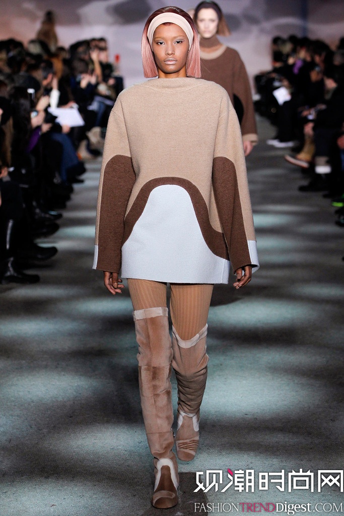 Marc Jacobs  2014ﶬŦԼʱװŮװ㳡ͼƬ