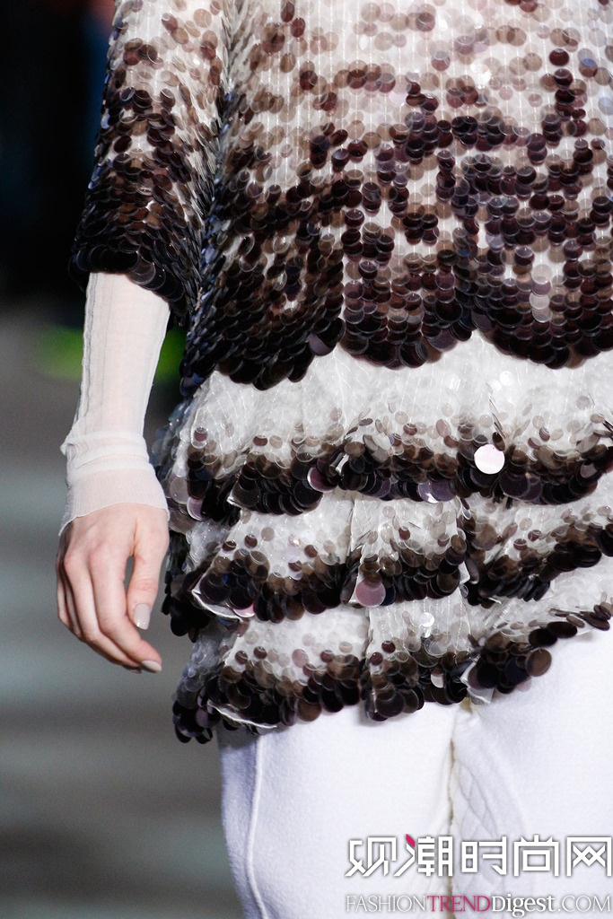 Marc Jacobs  2014ﶬŦԼʱװŮװ㳡ͼƬ