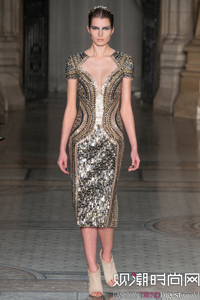 Julien Macdonald  2014ﶬ׶ʱװŮװ㳡ͼƬ