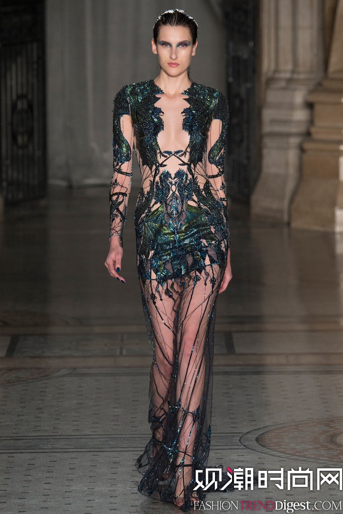 Julien Macdonald  2014ﶬ׶ʱװŮװ㳡ͼƬ