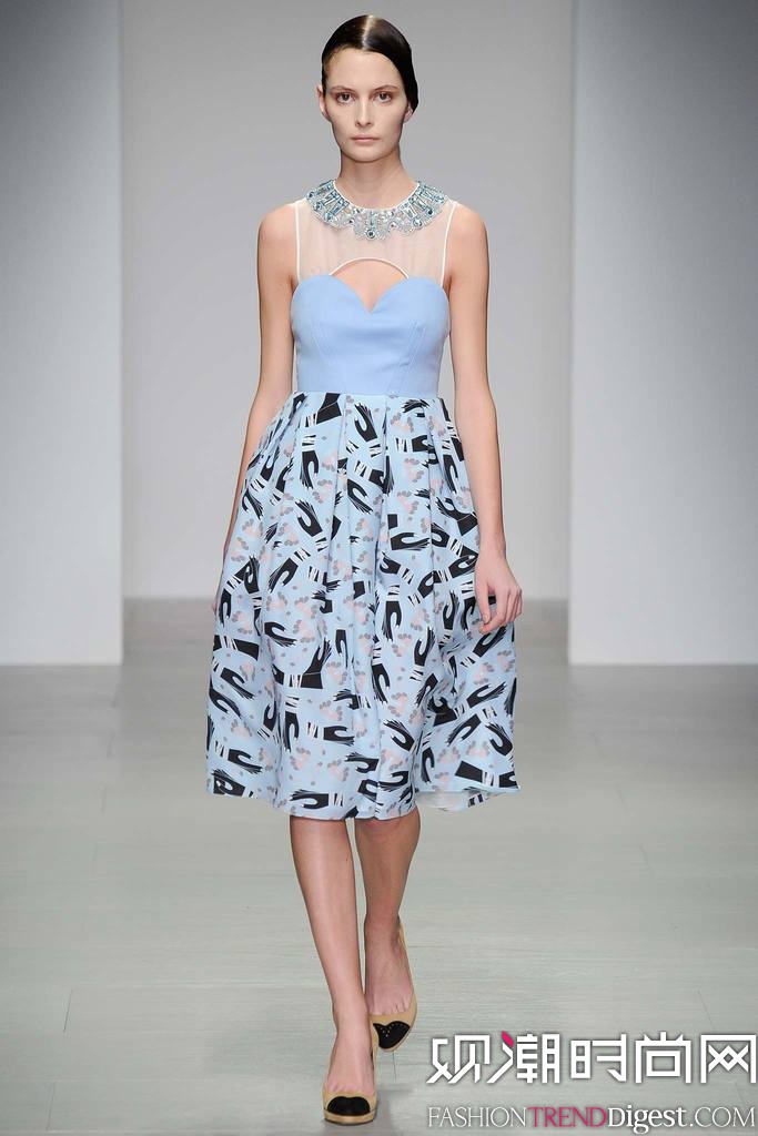 Holly Fulton  2014ﶬ׶ʱװŮװ㳡ͼƬ