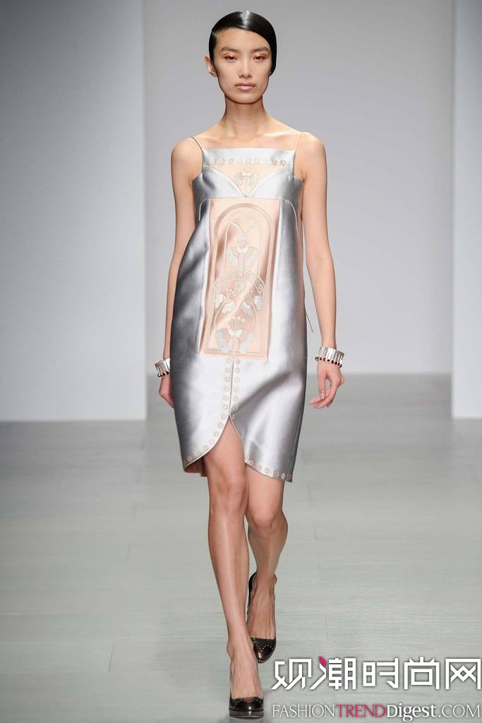 Holly Fulton  2014ﶬ׶ʱװŮװ㳡ͼƬ