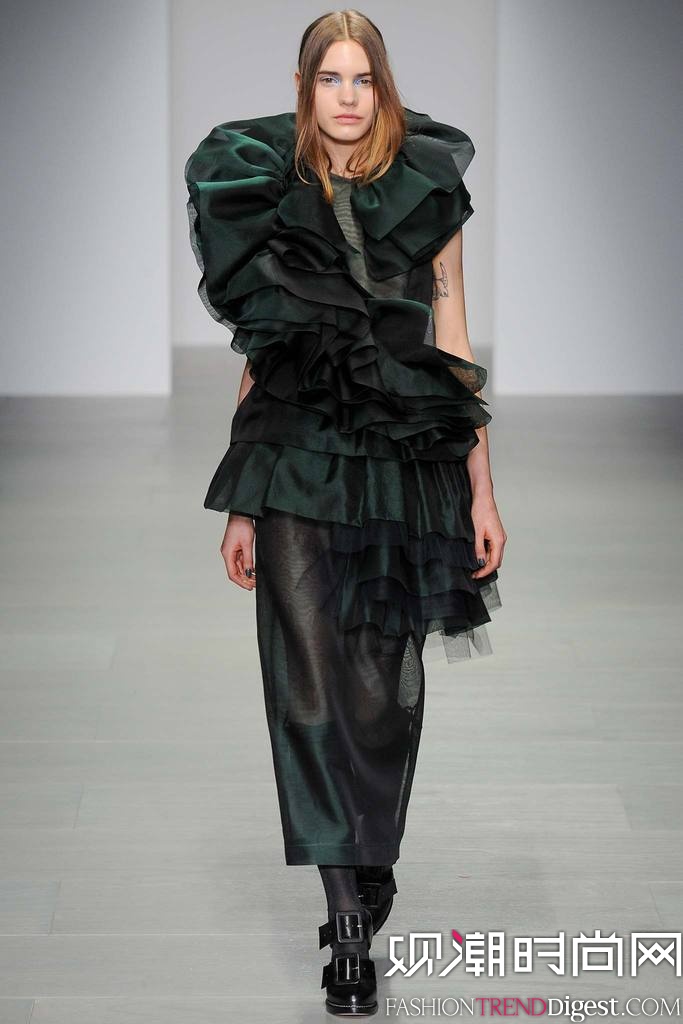 John Rocha  2014ﶬ׶ʱװŮװ㳡ͼƬ