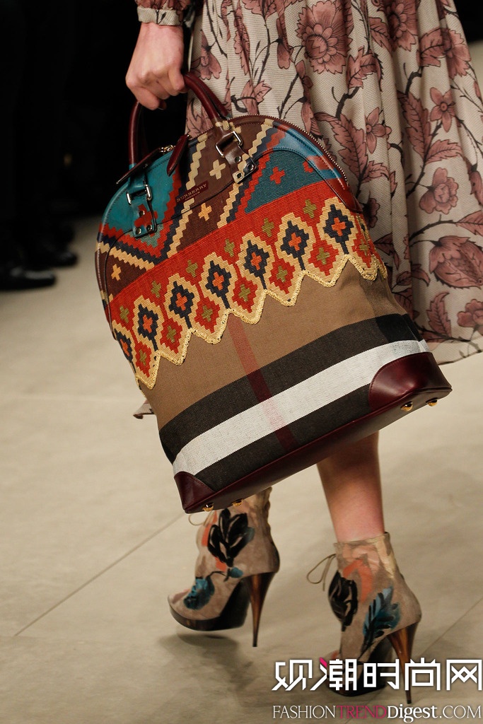 Burberry Prorsum 2014ﶬŦԼʱװŮװ㳡ͼƬ