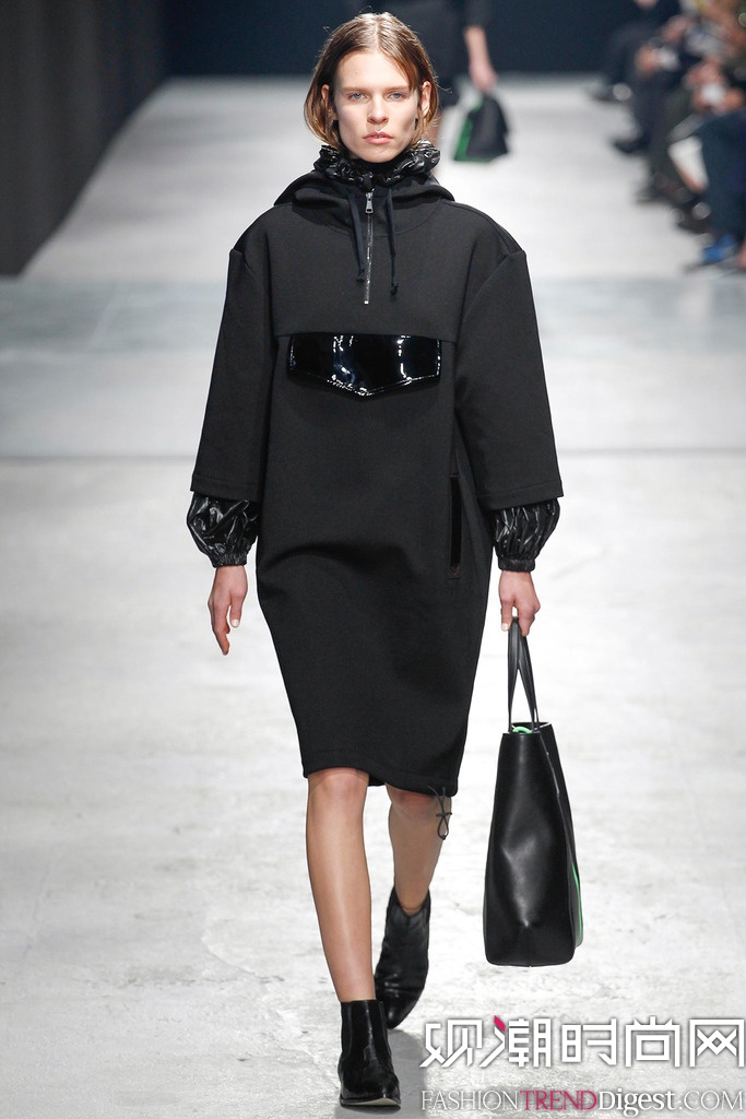 Christopher Kane 2014ﶬؕrbŮbDƬ