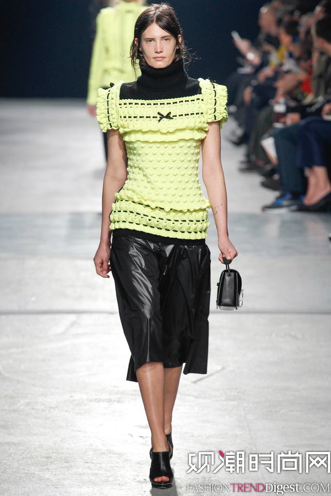 Christopher Kane 2014ﶬ׶ʱװŮװ㳡ͼƬ