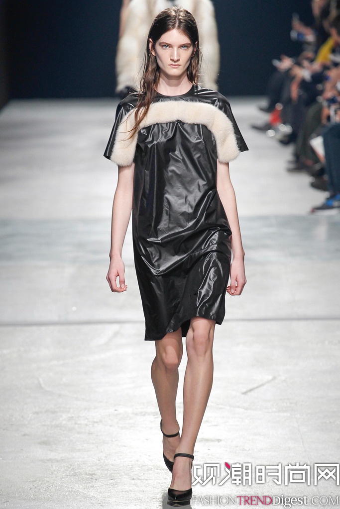 Christopher Kane 2014ﶬ׶ʱװŮװ㳡ͼƬ