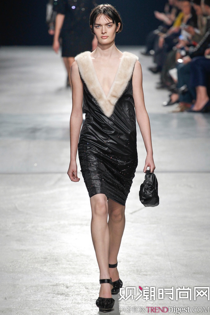 Christopher Kane 2014ﶬ׶ʱװŮװ㳡ͼƬ