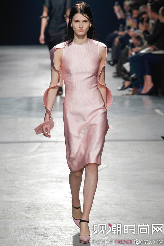 Christopher Kane 2014ﶬ׶ʱװŮװ㳡ͼƬ