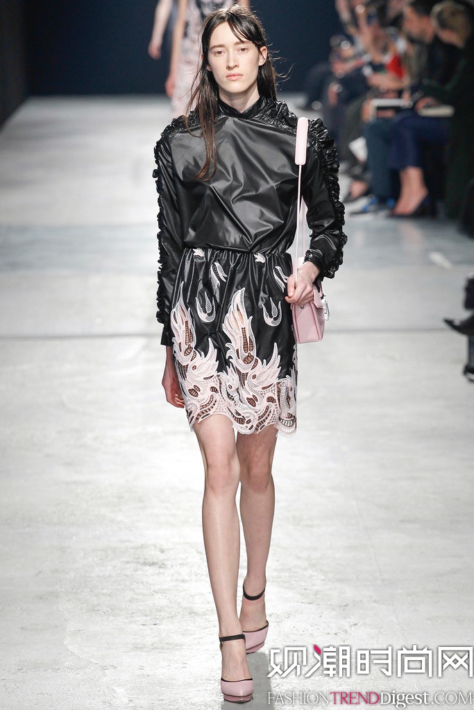 Christopher Kane 2014ﶬ׶ʱװŮװ㳡ͼƬ