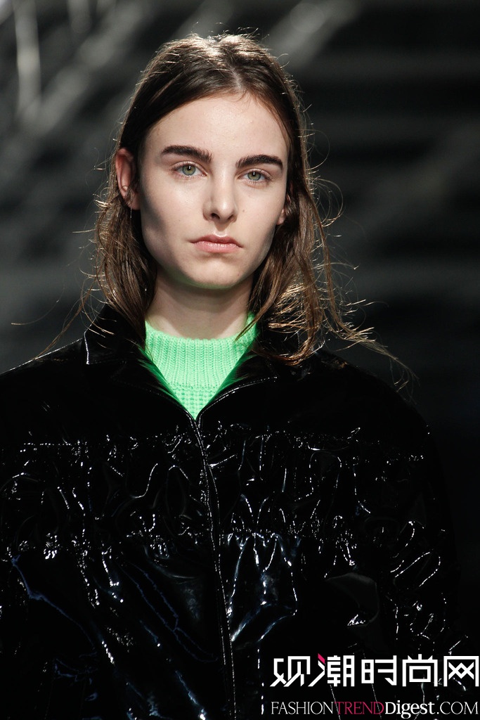 Christopher Kane 2014ﶬ׶ʱװŮװ㳡ͼƬ