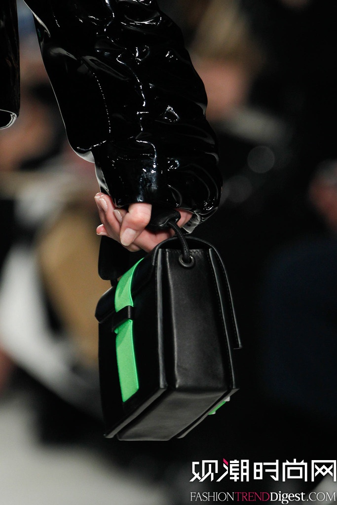 Christopher Kane 2014�ﶬ�׶�ʱװ��Ůװ�㳡����ͼƬ