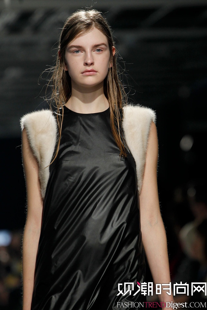 Christopher Kane 2014ﶬ׶ʱװŮװ㳡ͼƬ