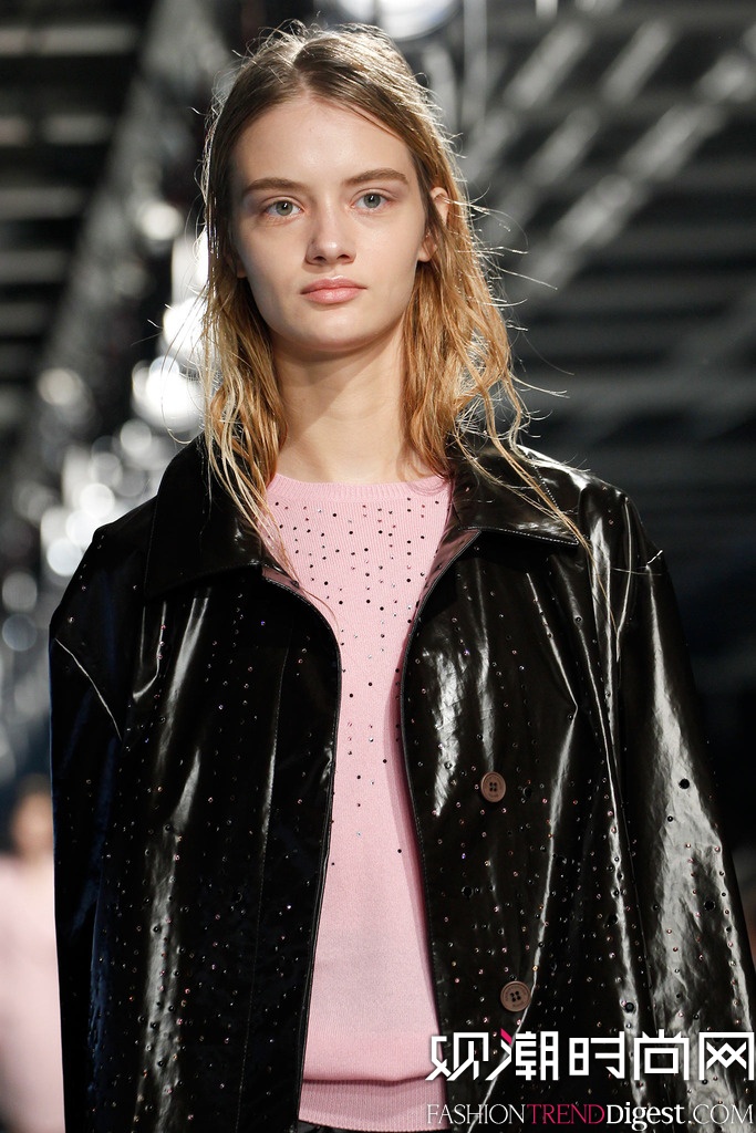 Christopher Kane 2014�ﶬ�׶�ʱװ��Ůװ�㳡����ͼƬ