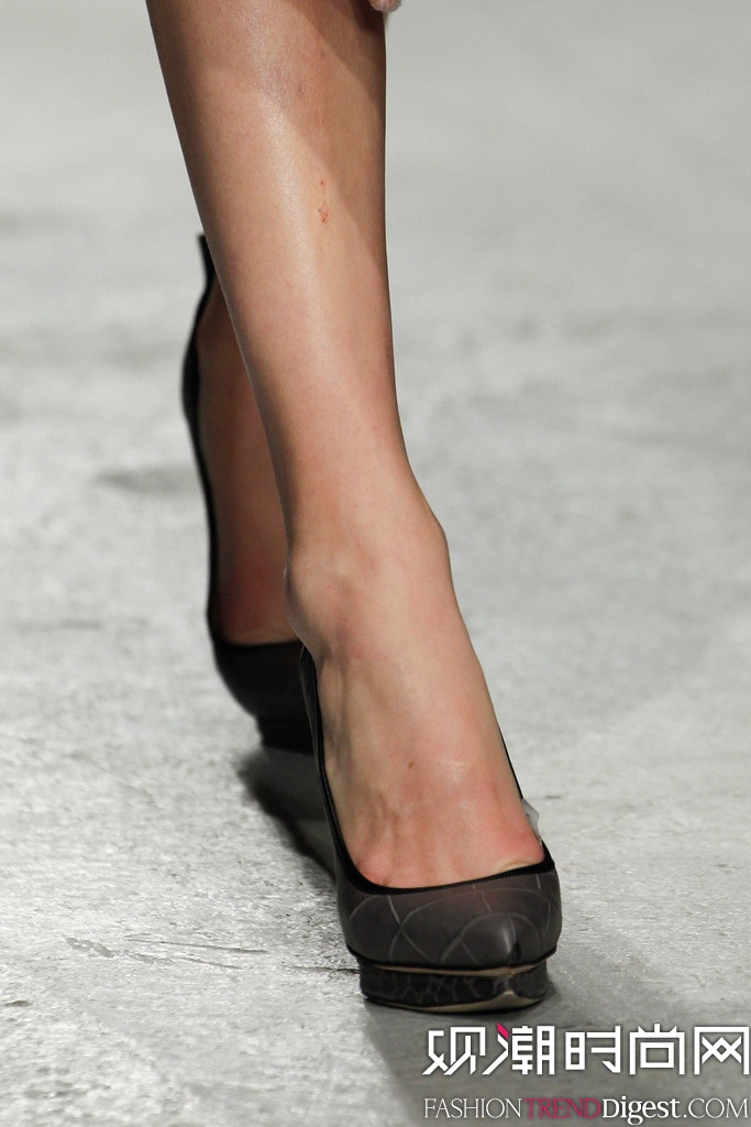 Christopher Kane 2014ﶬ׶ʱװŮװ㳡ͼƬ