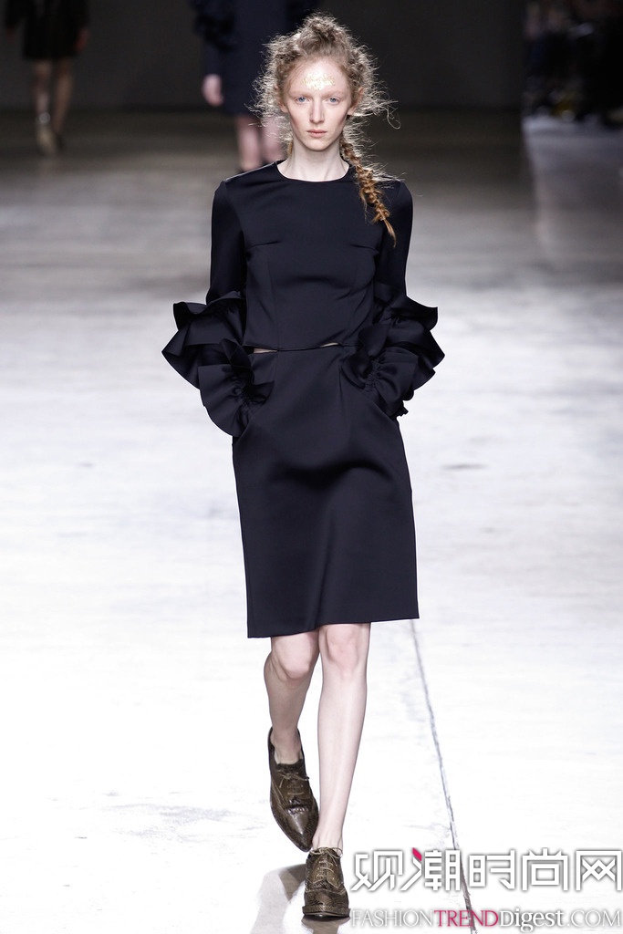 Simone Rocha 2014ﶬ׶ʱװŮװ㳡ͼƬ